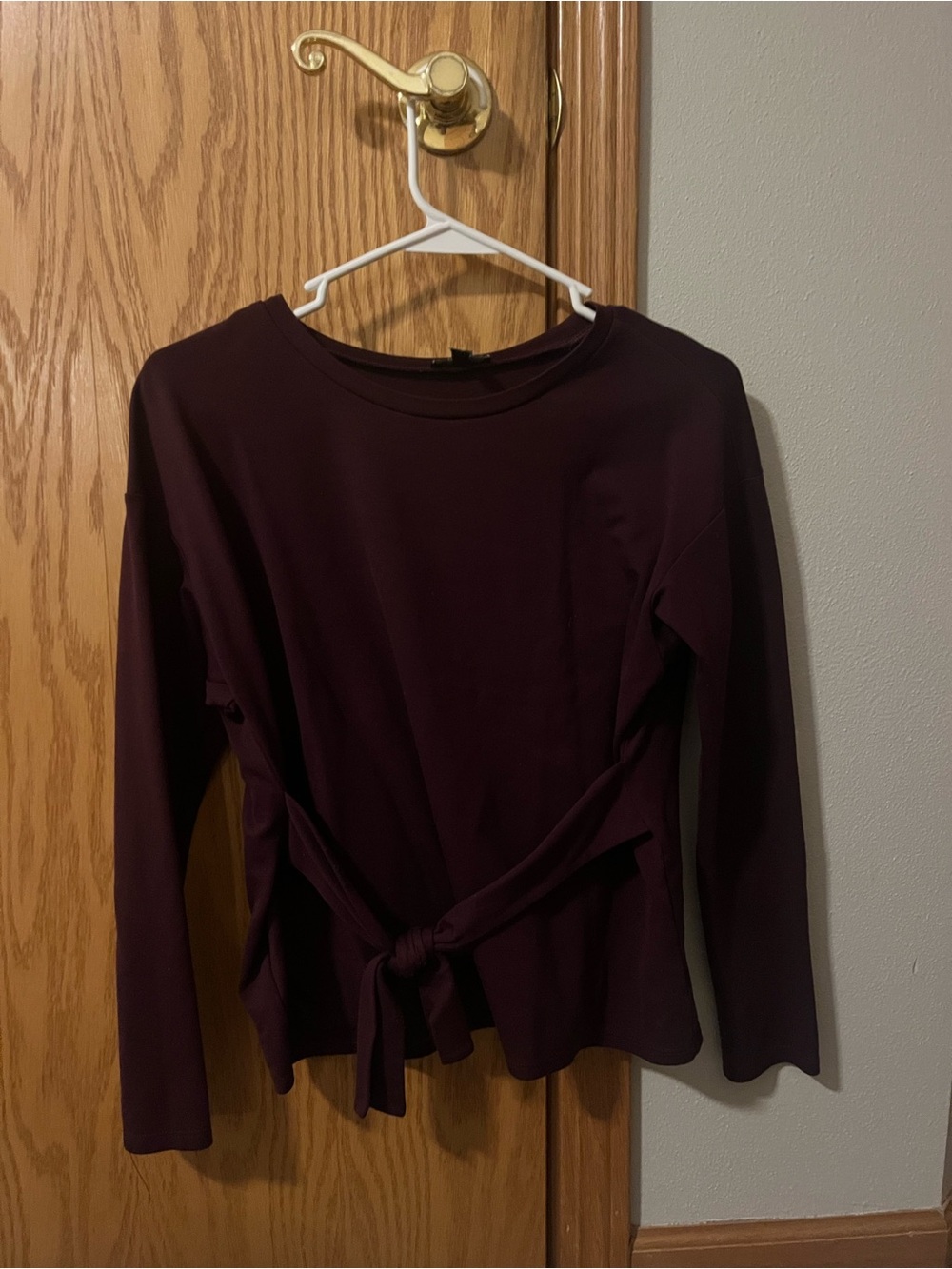 Express Women's Tie-Waist Long Sleeve Top - Burgundy